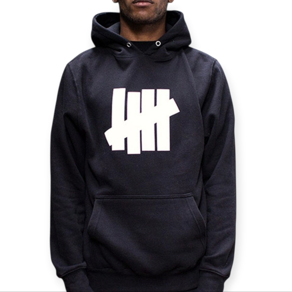 Undefeated 5 Strike Pullover Hoodie Sweater Men's XL